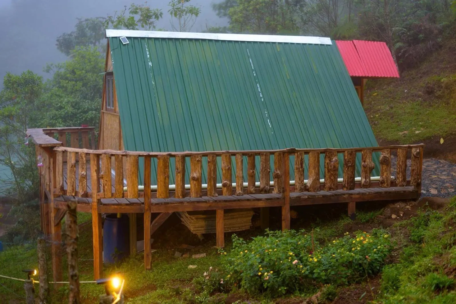 La Cabana Del Buho Cali 0*,  Colombia